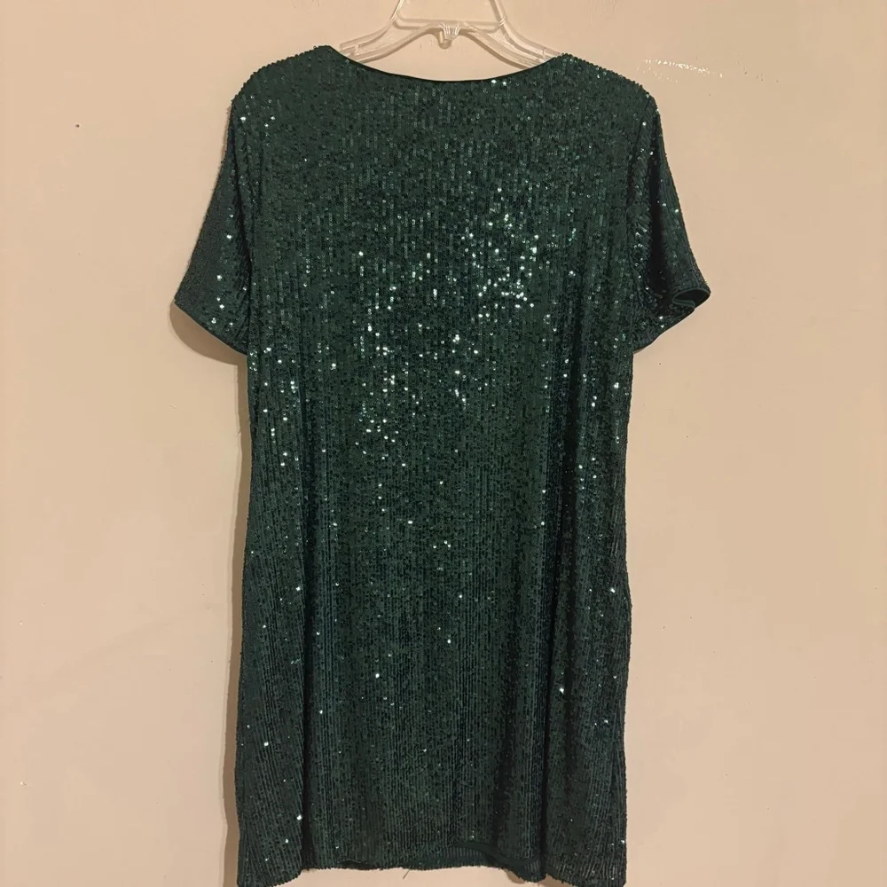 CeCe Emerald Green Sequin Godet Short Sleeve Shimmer Dress M - Picture 7 of 14